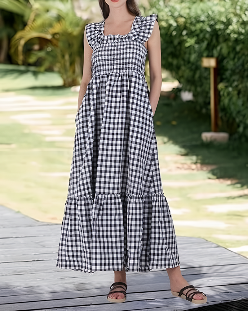 Women's Retro Plaid Smocked Dress Spaghetti Strap Flowy Maxi with Pockets